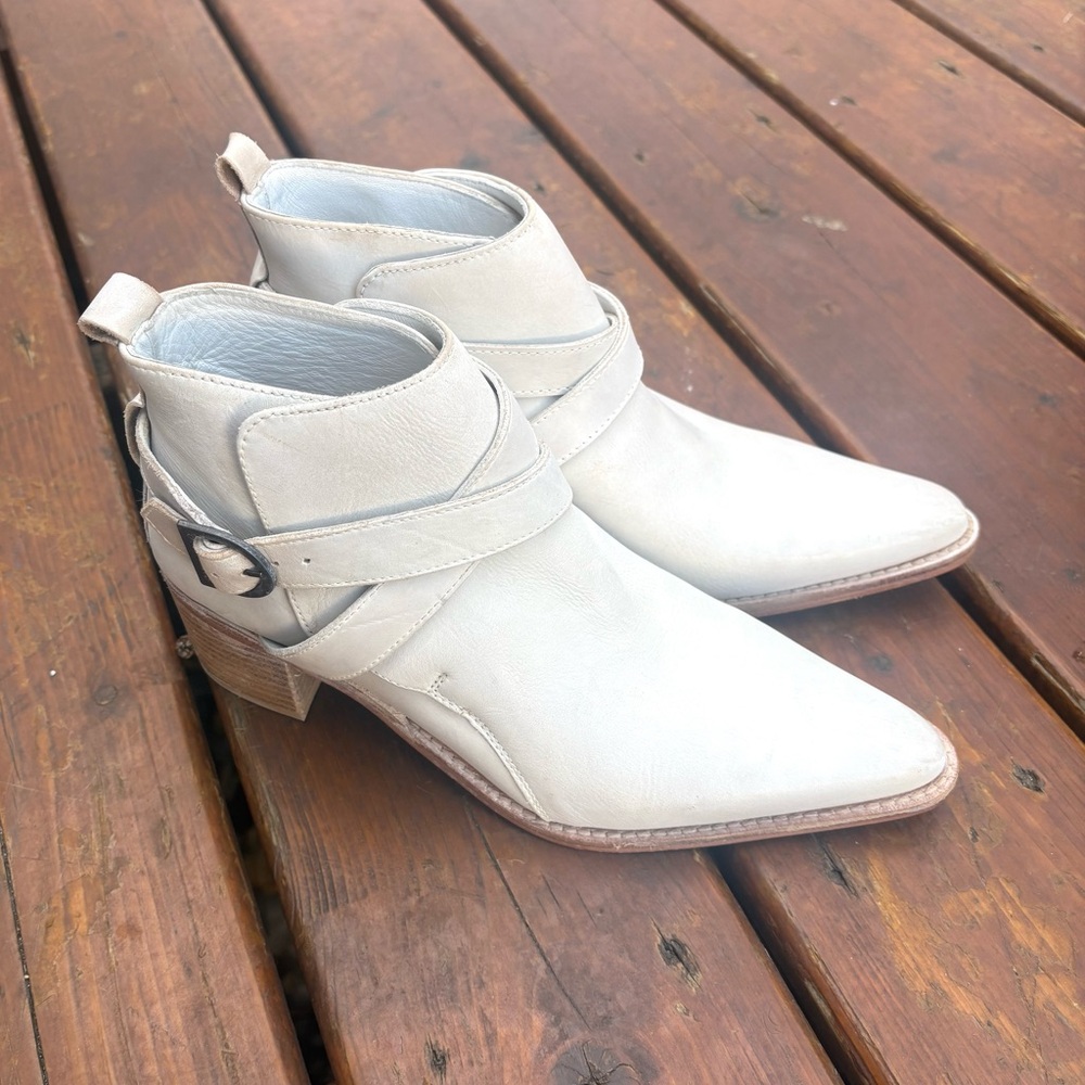 Free People Back Loop White Leather Western Ankle Boots | 39 - Picture 3 of 9